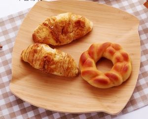 El estilo simple Artesanía de bambú: bandeja de mano de bambú y placa de bambú de la fruta / té / pan